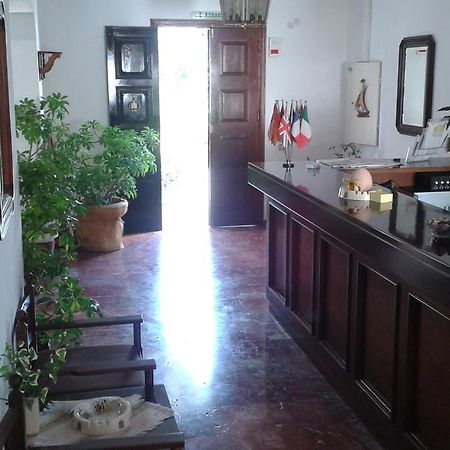 Plaza Hotel Skala  Luaran gambar